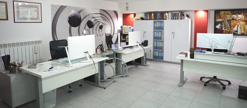 - Avvocati e Commercialisti - Avvocati e Commercialisti