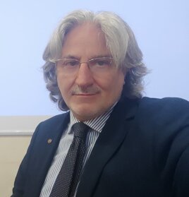 e4f8aef9-ead2-4fff-bd29-97156a37fda7 e4f8aef9-ead2-4fff-bd29-97156a37fda7