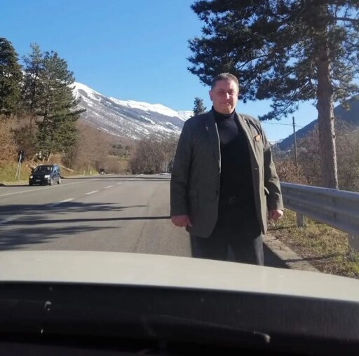 8615902d-9318-41b8-a6a3-48ab0422bbd0