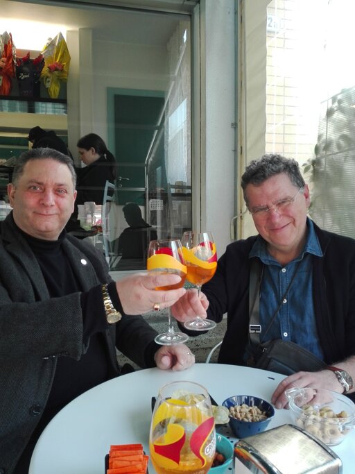 f1622dd3-d6f0-4d62-b881-dd9389585bec