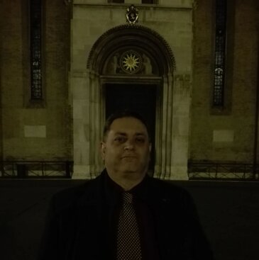 ebf7598f-4d8d-46dc-bc25-3680e41f70db