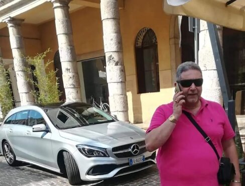 26d7b5fe-7a44-43e9-a760-6e71532e141e