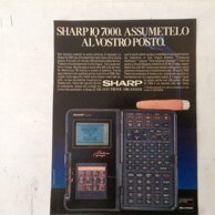 Locandina Sharp iq 7100