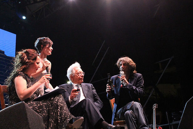 6c66b1_f69ae880800a454290b3cc77486993b5