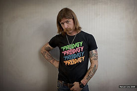 6c66b1_5a0c4b4802024522875a3ff27845760a