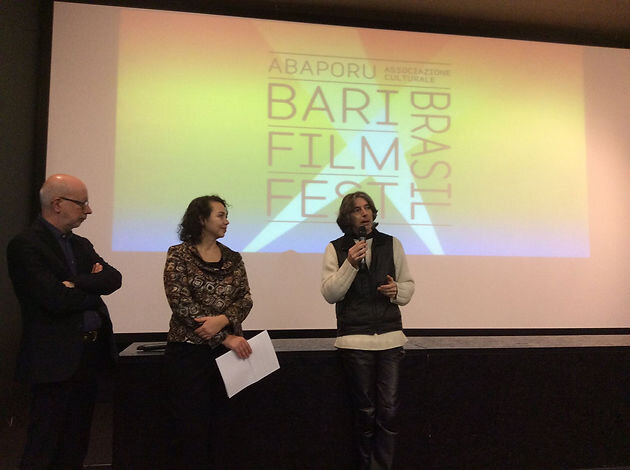 6c66b1_b9534db16fde464e857f265203a17193