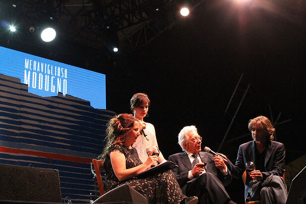 6c66b1_bab66ae14dbc4b21a37f14a4b891ff9b