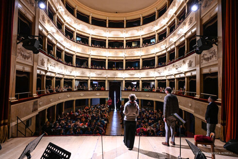 db5cbb53-d4bd-4b08-8679-0f0f7f63e50a db5cbb53-d4bd-4b08-8679-0f0f7f63e50a