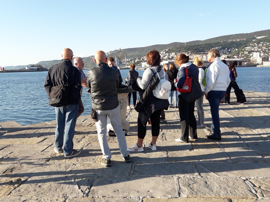 ed426697-0afc-4ec7-81fd-f466ee76fb10