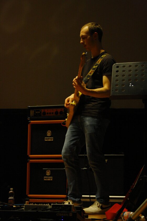 4ff2e876-424d-4c7a-94f1-517ae7899413