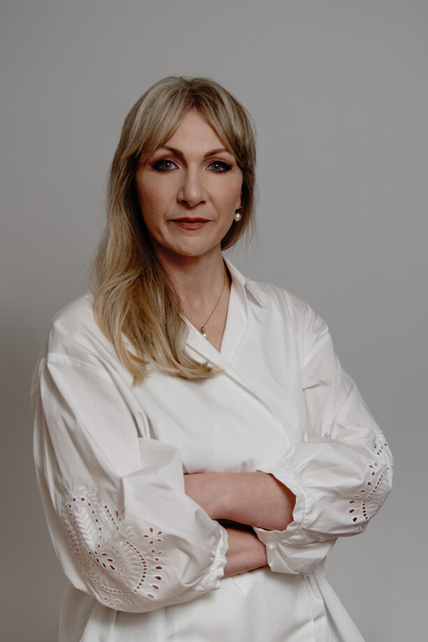 83c86752-6b3c-45ce-8a7b-5909bb333141 83c86752-6b3c-45ce-8a7b-5909bb333141