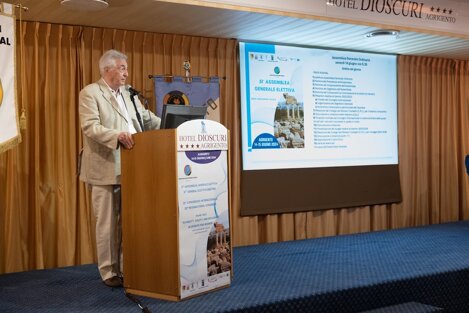 fd5b651b-340b-4579-8424-04a68860323f