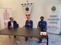 c7f04307-9b99-4df2-ae10-3848ce5d1181 c7f04307-9b99-4df2-ae10-3848ce5d1181