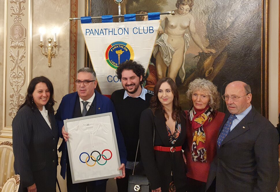 74ea774e-1062-47c9-af69-d701c0e3058f