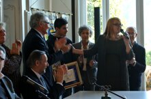 4af9f33e-5d38-4792-8458-6977fe72a94f