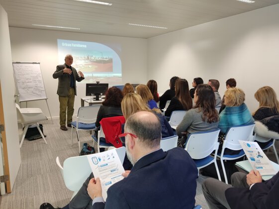 8f462660-700c-48ae-8b97-6a174f9d5bf5