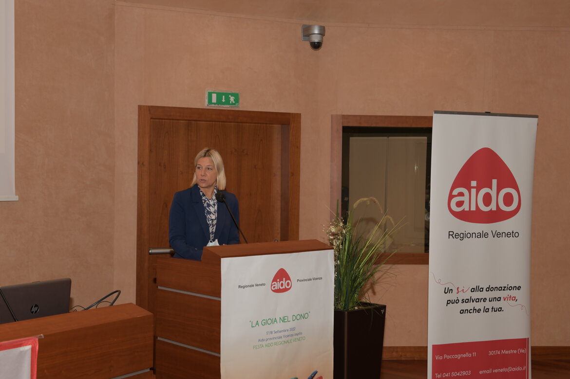 Saluti di Manuela Lanzarin Assessore alla Sanità Regione del Veneto Saluti di Manuela Lanzarin Assessore alla Sanità Regione del Veneto