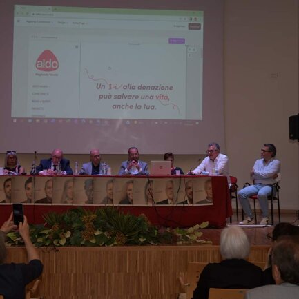 Valentino Rossin - Vicepresidente Vic. AIDO Veneto Presentazione sito www.aidoveneto.it Valentino Rossin - Vicepresidente Vic. AIDO Veneto Presentazione sito www.aidoveneto.it