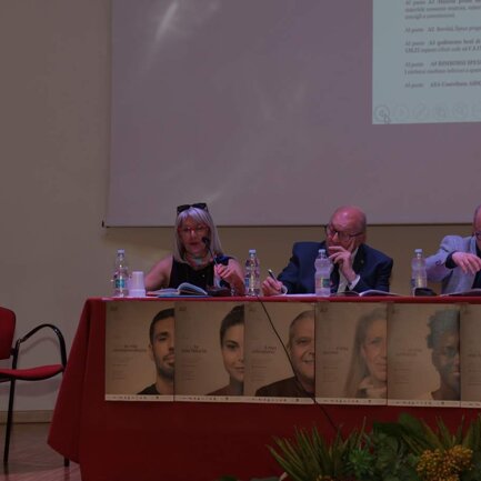 MariaTeresa Venturin - Amministratrice AIDO Veneto Lettura delle relazioni di bilancio MariaTeresa Venturin - Amministratrice AIDO Veneto Lettura delle relazioni di bilancio