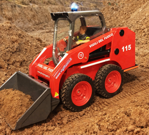 bobcat.jpeg bobcat.jpeg