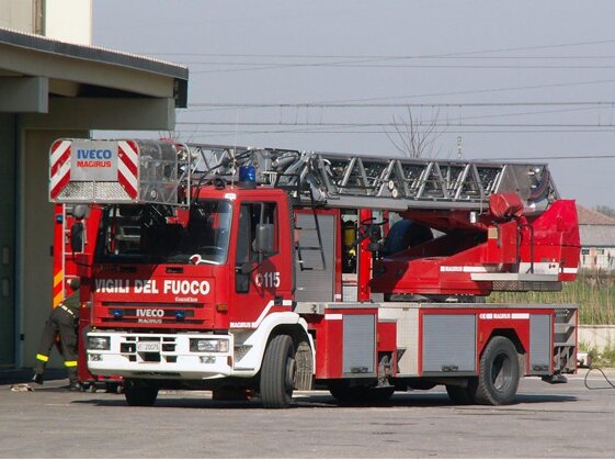 eaf8fe0d-8fbe-475b-817e-607dc8edd4dc