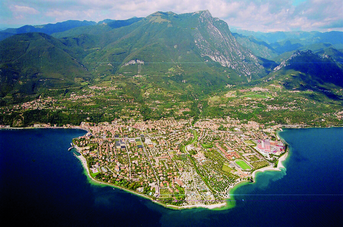 44328837-6be6-4da0-a983-f44ed0f4bc12.jpeg 44328837-6be6-4da0-a983-f44ed0f4bc12.jpeg