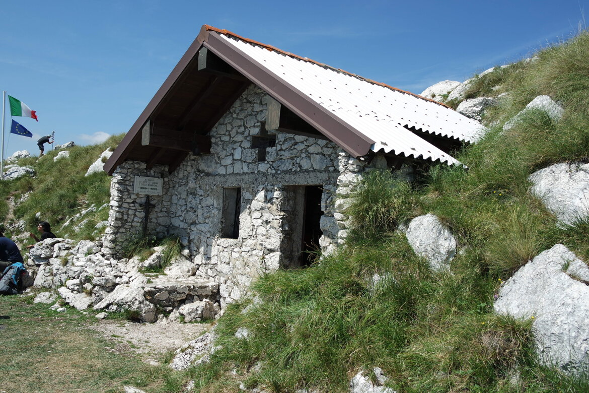 c39e45af-8e34-4852-ab65-9abe4b5ba7b3 c39e45af-8e34-4852-ab65-9abe4b5ba7b3