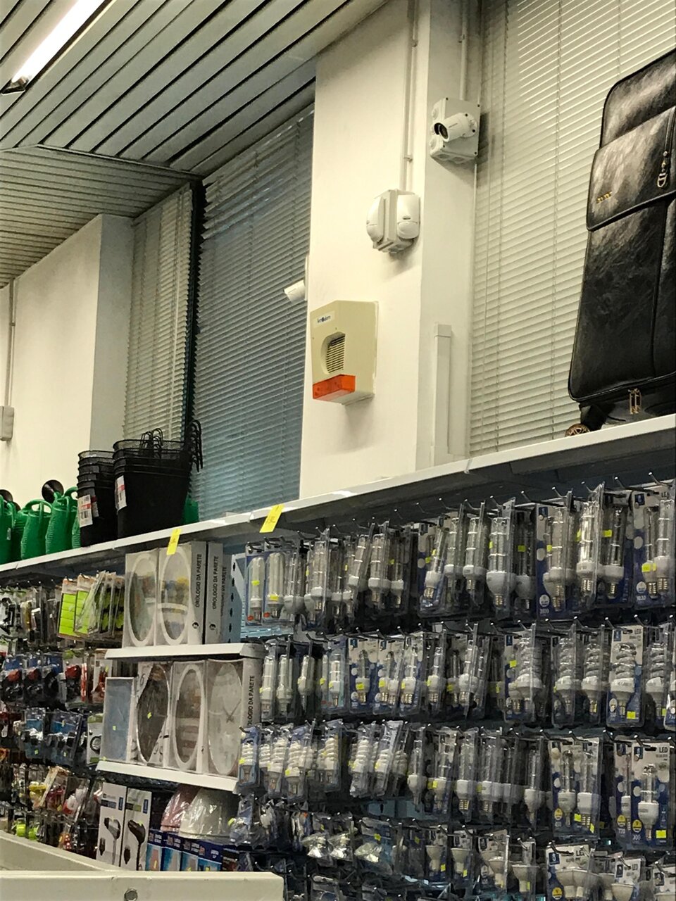 14f4c5c9-039a-483e-b8d6-519ab1ccd100 14f4c5c9-039a-483e-b8d6-519ab1ccd100