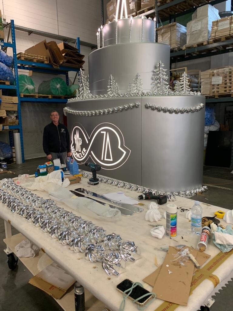 e6126f94-1861-4926-9755-8bb9c73505c9 e6126f94-1861-4926-9755-8bb9c73505c9