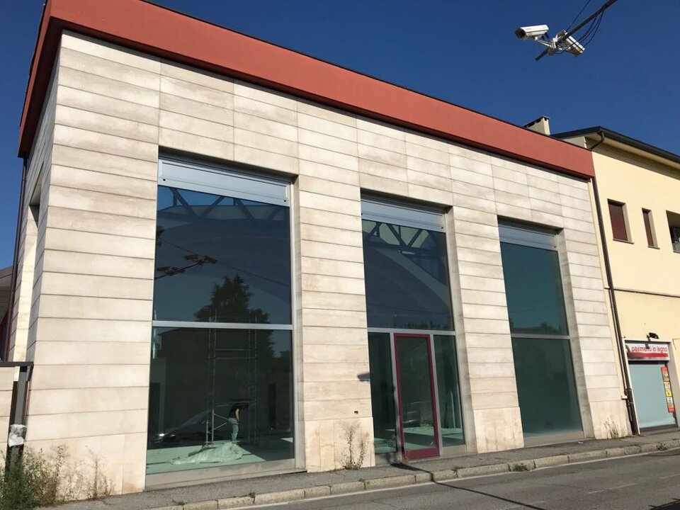 1d19cdeb-a21c-4504-80ae-bcd7ddcb5551 1d19cdeb-a21c-4504-80ae-bcd7ddcb5551