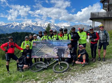 86a3403b-c1d5-489c-bed3-6b9ce905bd0f 86a3403b-c1d5-489c-bed3-6b9ce905bd0f