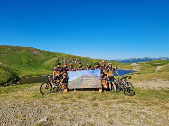 d5418824-c15c-4342-b2f1-5d296629f92d d5418824-c15c-4342-b2f1-5d296629f92d