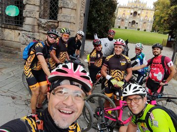 9ed28afb-5fbd-45bc-9802-b88efee14c79 9ed28afb-5fbd-45bc-9802-b88efee14c79