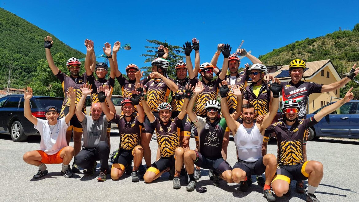 edeb360f-dd16-4d82-8194-59368e299383.jpeg edeb360f-dd16-4d82-8194-59368e299383.jpeg