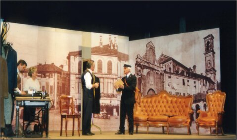 scenasecondoattovestitisumisura scenasecondoattovestitisumisura