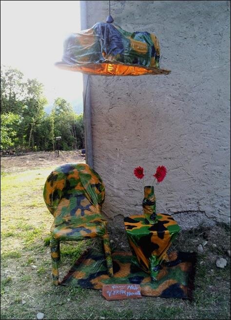 installazioneveritnascosteomaggioalpoetamouridalbarghouti-2014 installazioneveritnascosteomaggioalpoetamouridalbarghouti-2014