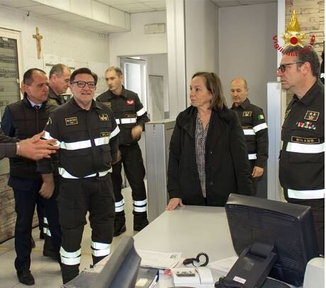 e5e3b7a3-81fc-46fa-ae44-4a508e2b2f9c e5e3b7a3-81fc-46fa-ae44-4a508e2b2f9c