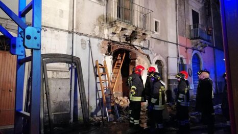 8723ddc1-8153-4320-88f0-29dd9ace4f15 8723ddc1-8153-4320-88f0-29dd9ace4f15