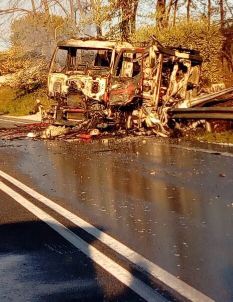 9fdc249b-7d77-4985-bc87-5de5b76bdbcf 9fdc249b-7d77-4985-bc87-5de5b76bdbcf