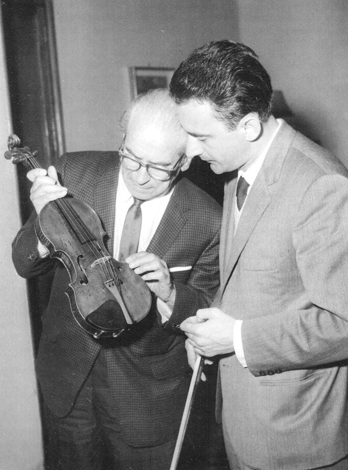 e88165e4-8a48-4352-adff-353d2bd6ad78 e88165e4-8a48-4352-adff-353d2bd6ad78