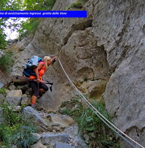 avvicinamento alla grotta delle Vene