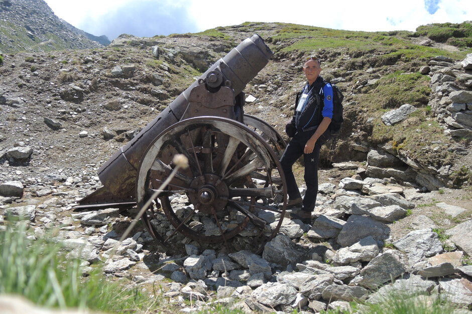 1cae032d-957a-49ce-9e52-6f4fb28272ea