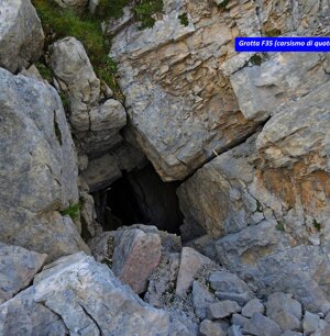 Ingresso grotta F35