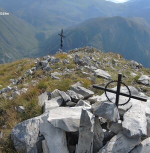 le tre croci di Cima Cars 2219m