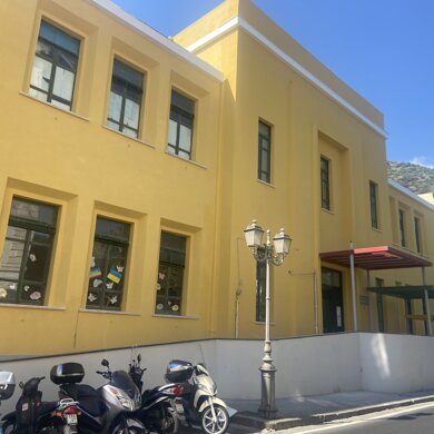 Scuole elementari, Meta (Na) Lavori di manutenzione straordinaria facciate, II lotto