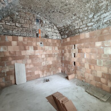 Immobile in Meta (Na) Ristrutturazione interni ed esterni