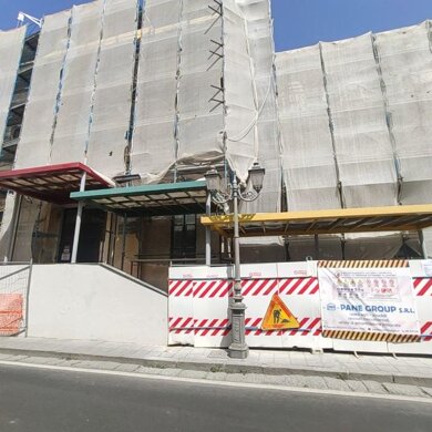 Scuole elementari, Meta (Na) Lavori di manutenzione straordinaria facciate, II lotto