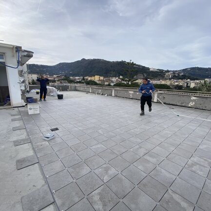 Hotel Alpha, Sant'Agnello Lavori di riqualificazione e del secondo piano della struttura turistica e del terrazzo di copertura