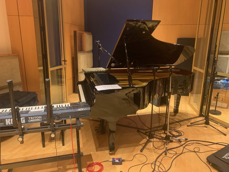 9efe4322-29a0-4c28-8414-4bf1c00af64b