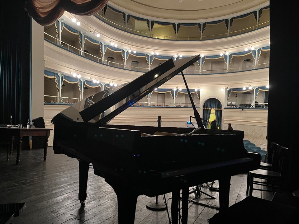 c0dfaa81-4709-4c40-9c33-17073bdbeb80